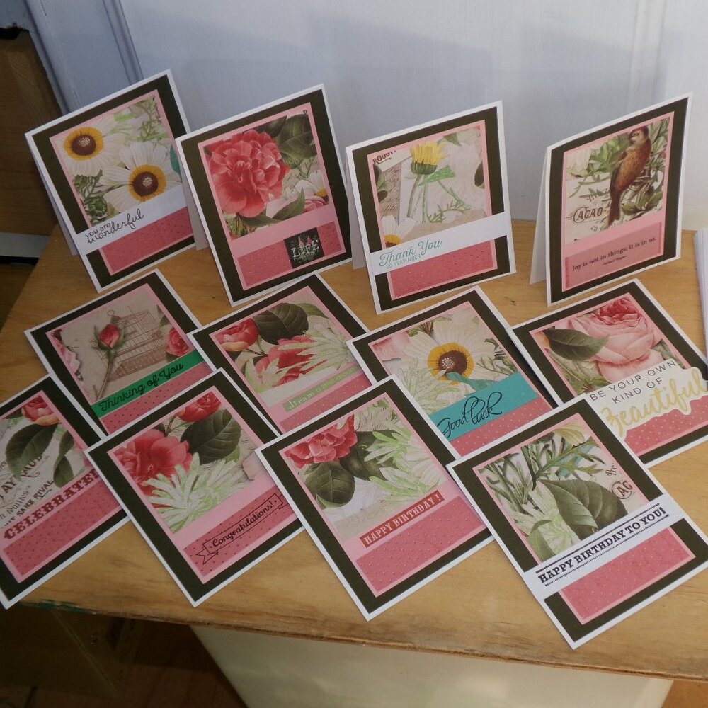 Handmade Set of 12 NWT Floral Greeting Card Set